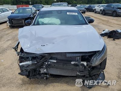 Piąte zdjęcie samochodu w środku: 2025 NISSAN ALTIMA SR VIN:1N4BL4CV9SN331430 - miniatura