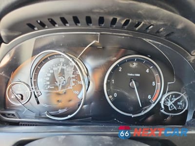 Zdjęcie 9 z 13 samochodu: 2016 BMW X5 XDRIVE35D VIN:5UXKS4C55G0N13514 - miniatura