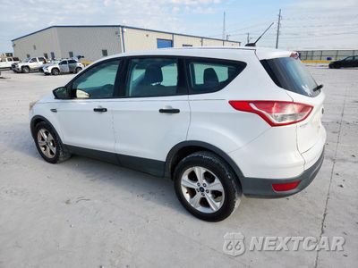 Drugie zdjęcie samochodu z przodu: 2014 FORD ESCAPE S VIN:1FMCU0F73EUE26301 - miniatura