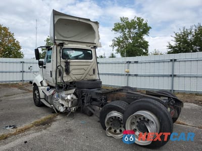 Trzecie zdjęcie samochodu z tyłu: 2016 INTERNATIONAL PROSTAR VIN:3HSDJAPR2GN131125 - miniatura