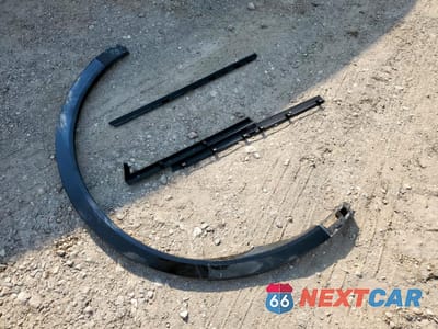 Zdjęcie 12 z 13 samochodu: 2023 PORSCHE CAYENNE S VIN:WP1AB2AY6PDA14842 - miniatura