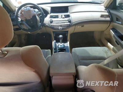 Zdjęcie 8 z 15 samochodu: 2009 HONDA ACCORD LX VIN:1HGCP26389A193268 - miniatura