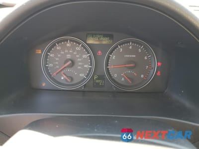 Zdjęcie 9 z 12 samochodu: 2006 VOLVO C70 T5 VIN:YV1MC682X6J005060 - miniatura