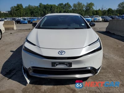 Piąte zdjęcie samochodu w środku: 2024 TOYOTA PRIUS LE VIN:JTDADABU2R3014573 - miniatura