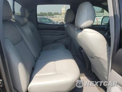 Zdjęcie 10 z 12 samochodu: 2015 TOYOTA TACOMA DOUBLE CAB VIN:3TMLU4EN6FM190048 - miniatura