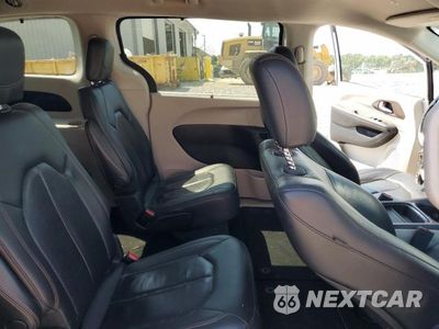 Zdjęcie 21 z 26 samochodu: 2019 CHRYSLER PACIFICA TOURING L VIN:2C4RC1BG6KR624781 - miniatura