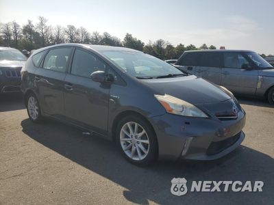 Czwarte zdjęcie samochodu z boku: 2013 TOYOTA PRIUS V VIN:JTDZN3EU7C3037720 - miniatura
