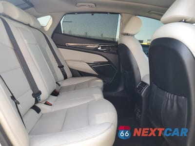 Zdjęcie 10 z 15 samochodu: 2017 KIA CADENZA PREMIUM VIN:KNALC4J15H5066171 - miniatura