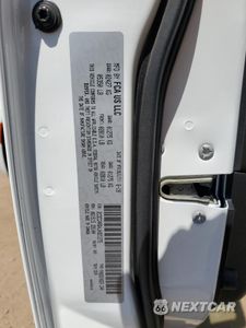Zdjęcie 12 z 13 samochodu: 2018 CHRYSLER 300 TOURING VIN:2C3CCARG4JH321275 - miniatura