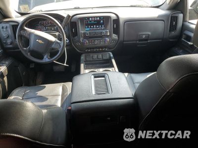 Zdjęcie 8 z 15 samochodu: 2018 CHEVROLET SILVERADO K1500 LT VIN:3GCUKREC6JG183775 - miniatura