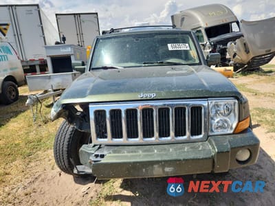 Piąte zdjęcie samochodu w środku: 2008 JEEP COMMANDER OVERLAND VIN:1J8HG682X8C140762 - miniatura
