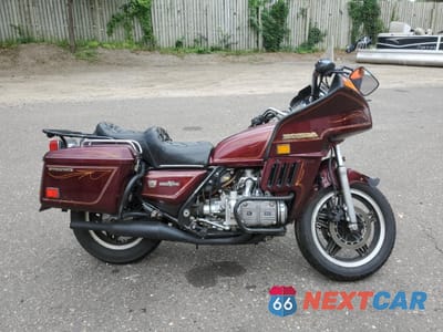 1982 HONDA GL1100 I 1HFSC0216CA216414 - główne zdjęcie licytacji z USA - miniatura