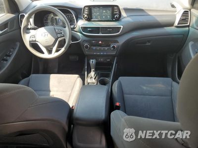 Zdjęcie 8 z 15 samochodu: 2020 HYUNDAI TUCSON SE VIN:KM8J2CA42LU087622 - miniatura