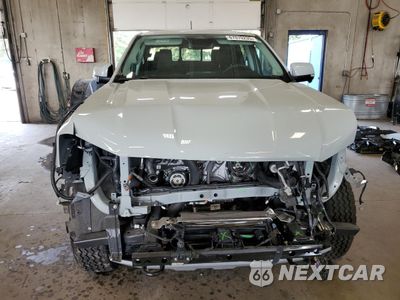 Piąte zdjęcie samochodu w środku: 2024 FORD RANGER LARIAT VIN:1FTER4KH7RLE75243 - miniatura