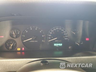 Zdjęcie 9 z 13 samochodu: 2004 JEEP GRAND CHEROKEE LAREDO VIN:1J4GW48S74C204433 - miniatura