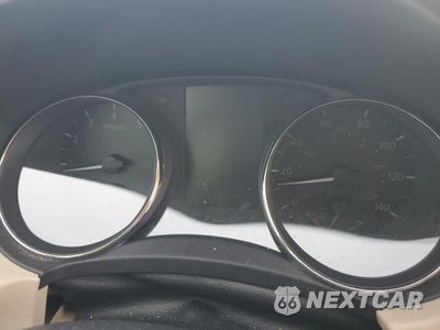 Zdjęcie 9 z 13 samochodu: 2019 NISSAN ROGUE S VIN:5N1AT2MV9KC840918 - miniatura