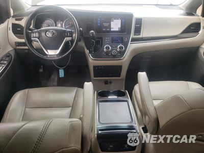 Zdjęcie 8 z 14 samochodu: 2017 TOYOTA SIENNA XLE VIN:5TDYZ3DC7HS806702 - miniatura
