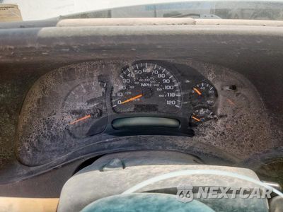Zdjęcie 9 z 13 samochodu: 2003 GMC YUKON XL C1500 VIN:3GKEC16Z13G334079 - miniatura