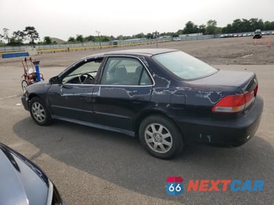Drugie zdjęcie samochodu z przodu: 2002 HONDA ACCORD EX VIN:1HGCG66852A166697 - miniatura