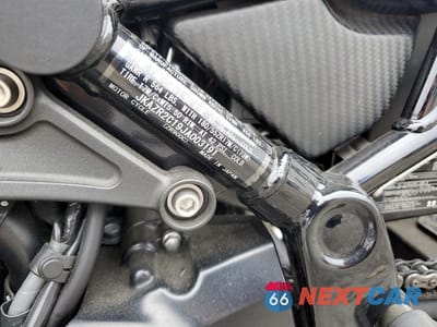 Zdjęcie 9 z 9 samochodu: 2018 KAWASAKI ZR900 R VIN:JKAZR2C19JA003191 - miniatura