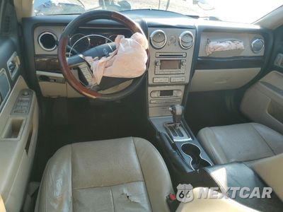 Zdjęcie 8 z 12 samochodu: 2007 LINCOLN MKZ VIN:3LNHM26T37R624921 - miniatura