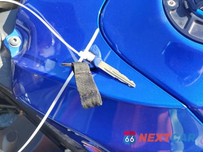 Zdjęcie 8 z 9 samochodu: 2006 SUZUKI GSX-R600 K6 VIN:JS1GN7DA962103260 - miniatura