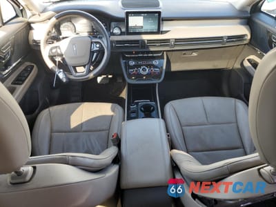 Zdjęcie 8 z 14 samochodu: 2022 LINCOLN CORSAIR VIN:5LMCJ1D94NUL25364 - miniatura