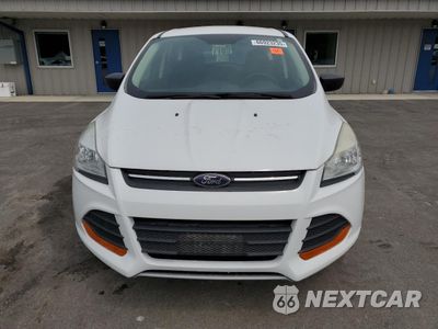 Piąte zdjęcie samochodu w środku: 2015 FORD ESCAPE S VIN:1FMCU0F72FUA55214 - miniatura