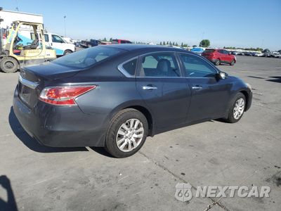 Trzecie zdjęcie samochodu z tyłu: 2015 NISSAN ALTIMA 2.5 VIN:1N4AL3APXFC475550 - miniatura