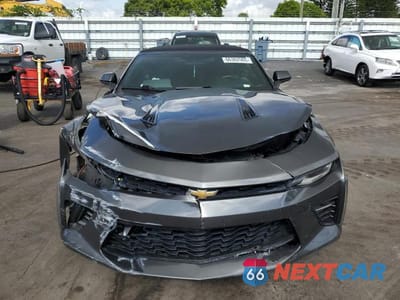 Piąte zdjęcie samochodu w środku: 2017 CHEVROLET CAMARO SS VIN:1G1FF3D76H0170305 - miniatura