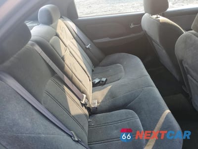 Zdjęcie 10 z 12 samochodu: 2005 HYUNDAI SONATA GLS VIN:KMHWF35H35A114726 - miniatura