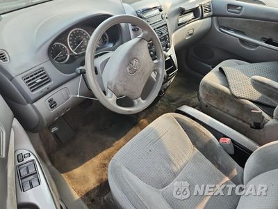 Zdjęcie 8 z 14 samochodu: 2009 TOYOTA SIENNA CE VIN:5TDZK23C49S265081 - miniatura