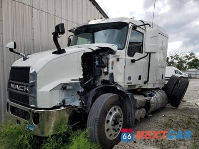Drugie zdjęcie samochodu z przodu: 2024 MACK AN64T SEMI TRUCK VIN:1M1AN4GYXRM042562 - miniatura