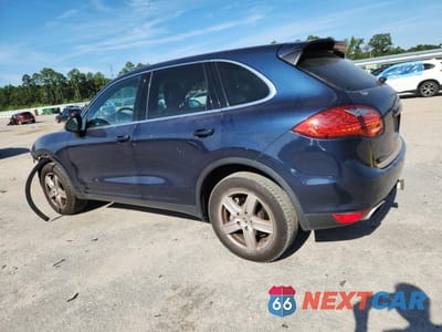 Drugie zdjęcie samochodu z przodu: 2011 PORSCHE CAYENNE S VIN:WP1AB2A20BLA52710 - miniatura