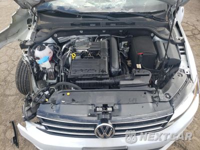 Zdjęcie 11 z 12 samochodu: 2017 VOLKSWAGEN JETTA S VIN:3VW2B7AJ9HM382540 - miniatura