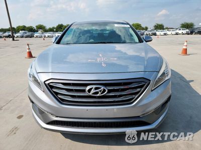 Piąte zdjęcie samochodu w środku: 2015 HYUNDAI SONATA SPORT VIN:5NPE34AF0FH051842 - miniatura