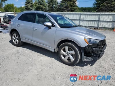 Czwarte zdjęcie samochodu z boku: 2021 AUDI Q3 PREMIUM 40 VIN:WA1AUCF35M1133441 - miniatura