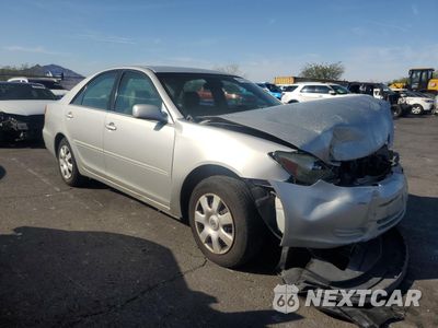 Czwarte zdjęcie samochodu z boku: 2004 TOYOTA CAMRY LE VIN:4T1BE32K74U814649 - miniatura