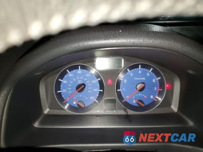 Zdjęcie 9 z 12 samochodu: 2008 VOLVO V50 T5 VIN:YV1MJ672X82396232 - miniatura