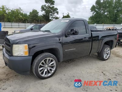 2010 CHEV SILVERADO 1GCPCPEX4AZ296111 - główne zdjęcie licytacji z USA - miniatura