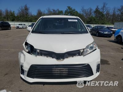 Piąte zdjęcie samochodu w środku: 2019 TOYOTA SIENNA LE VIN:5TDKZ3DC1KS983095 - miniatura