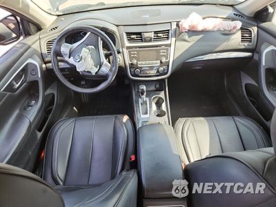 Zdjęcie 8 z 13 samochodu: 2018 NISSAN ALTIMA 2.5 VIN:1N4AL3APXJC130933 - miniatura