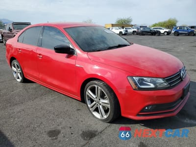 Czwarte zdjęcie samochodu z boku: 2002 VOLKSWAGEN JETTA SPORT VIN:3VWD17AJ8GM339768 - miniatura