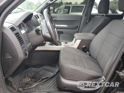 Zdjęcie 7 z 14 samochodu: 2012 FORD ESCAPE XLT VIN:1FMCU9D74CKA52636 - miniatura