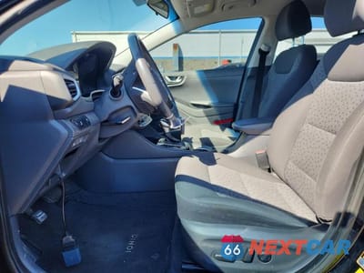 Zdjęcie 7 z 13 samochodu: 2017 HYUNDAI IONIQ SEL VIN:KMHC75LC2HU049194 - miniatura