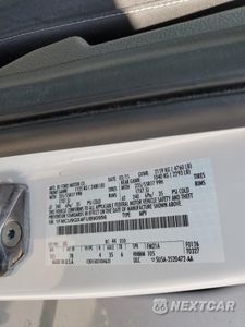 Zdjęcie 14 z 14 samochodu: 2015 FORD ESCAPE SE VIN:1FMCU9GX4FUB90956 - miniatura
