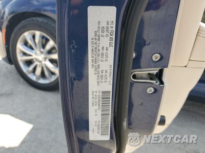 Zdjęcie 12 z 14 samochodu: 2017 CHRYSLER 300 LIMITED VIN:2C3CCARG3HH607659 - miniatura