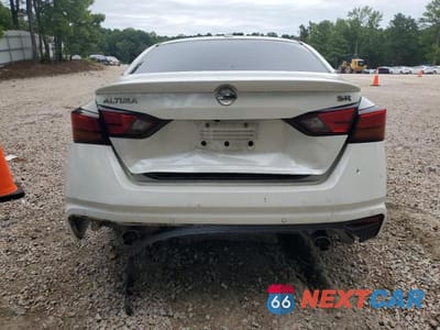 Zdjęcie 6 z 12 samochodu: 2020 NISS ALTIMA 2.5 SR VIN:1N4BL4CV0LC145353 - miniatura