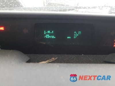 Zdjęcie 9 z 14 samochodu: 2004 TOYOTA PRIUS VIN:JTDKB20U740011729 - miniatura