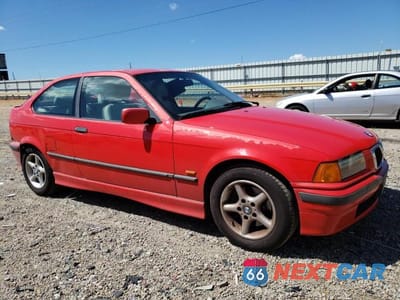 Czwarte zdjęcie samochodu z boku: 1998 BMW 318TI VIN:WBACG8329WKC84777 - miniatura